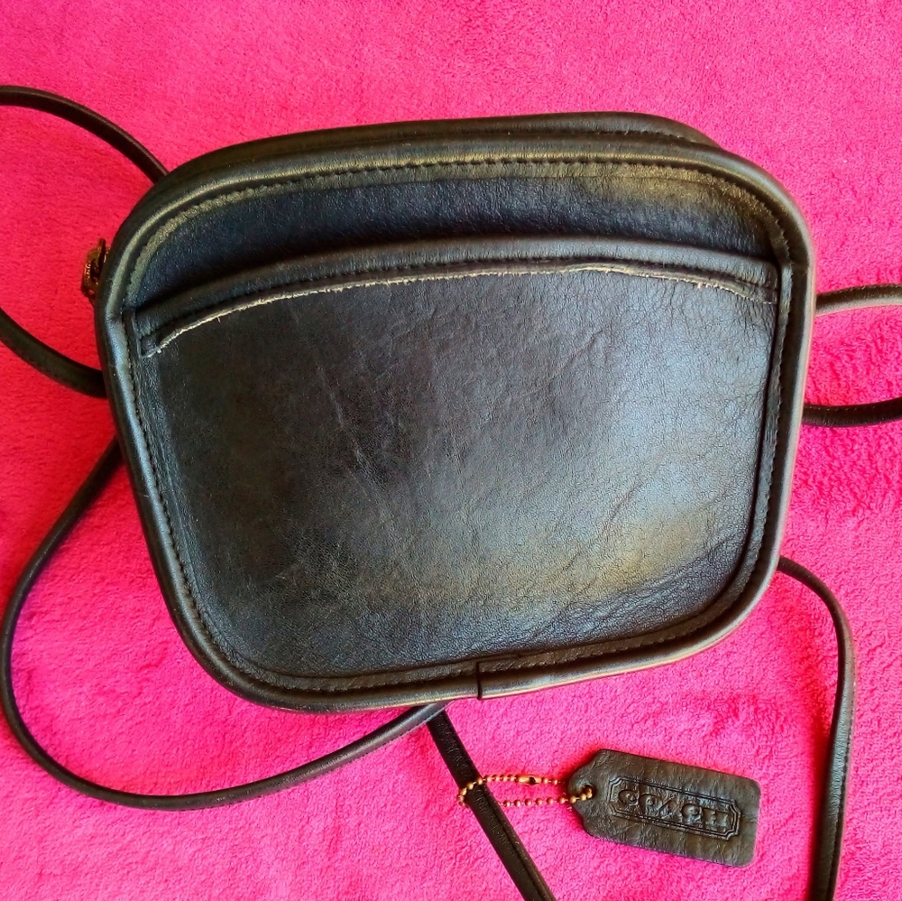 Coach Hadley Vintage Black Leather Cross Body Bag